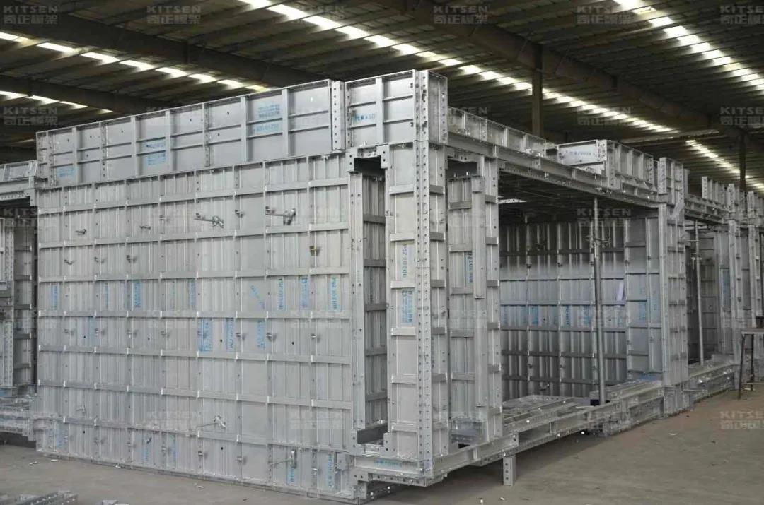 Requirements for the construction process of aluminum formwork